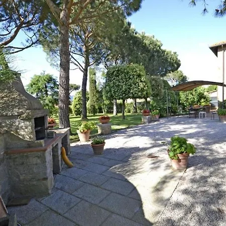 Le Casine-perignano-spinelli Sleeps 8 Pool 哥尔顿